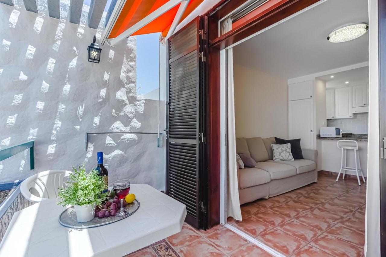 Apartment Apart America - 150 Meters From The Beach, Free Wi-Fi อาโรนา ภายนอก รูปภาพ